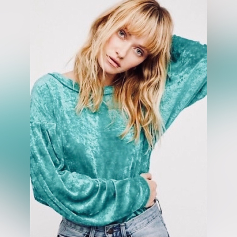 NWOT We The Free Teal Velvet Top